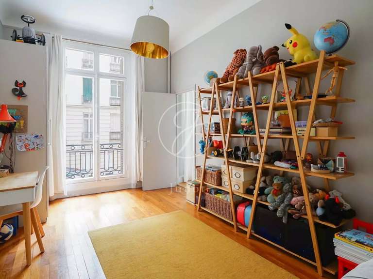 Appartement Paris 17e - 4 chambres - 241m²