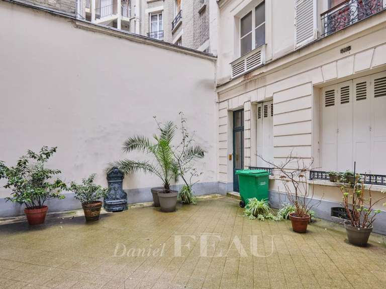 Appartement Paris 17e - 3 chambres - 103m²