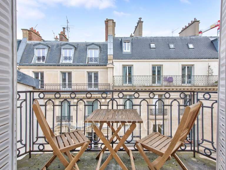 Appartement Paris 17e - 2 chambres - 66m²