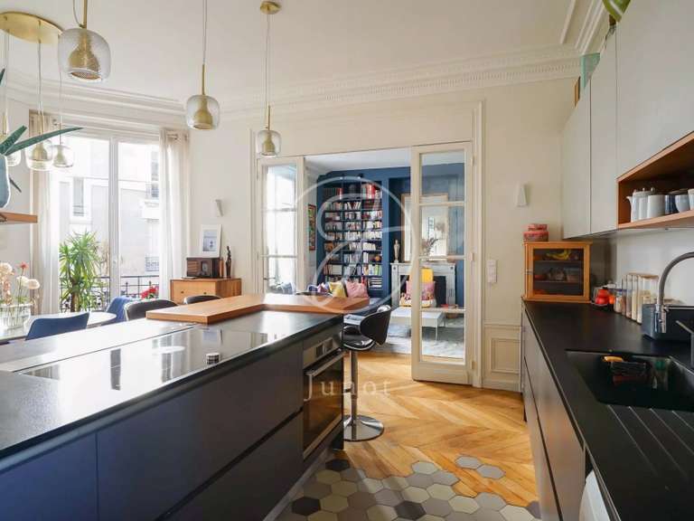 Appartement Paris 17e - 3 chambres - 146m²