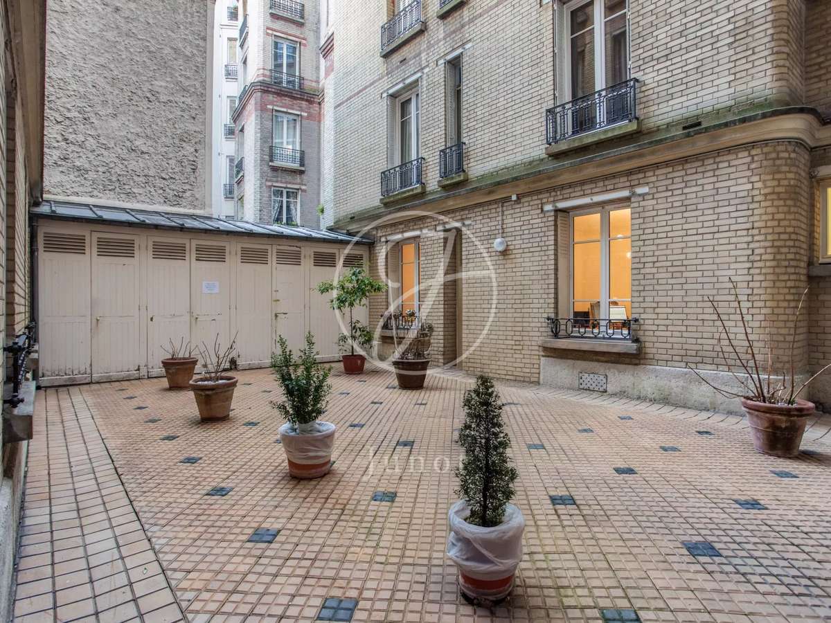 Apartment Paris 17e