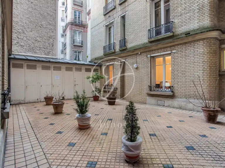 Apartment Paris 17e - 2 bedrooms - 96m²