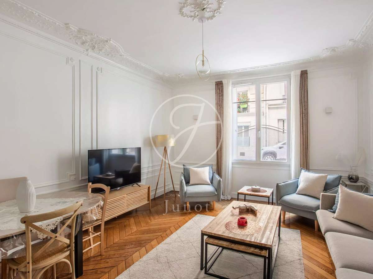 Apartment Paris 17e