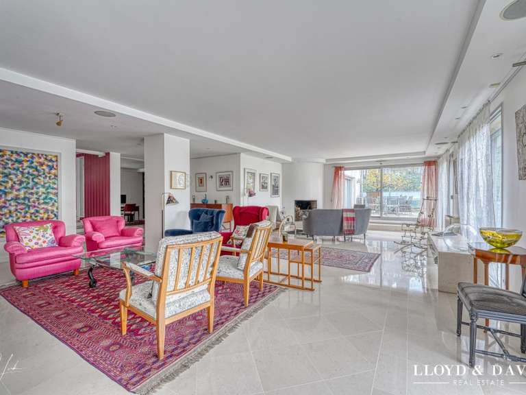 Appartement Paris 17e - 4 chambres - 290m²