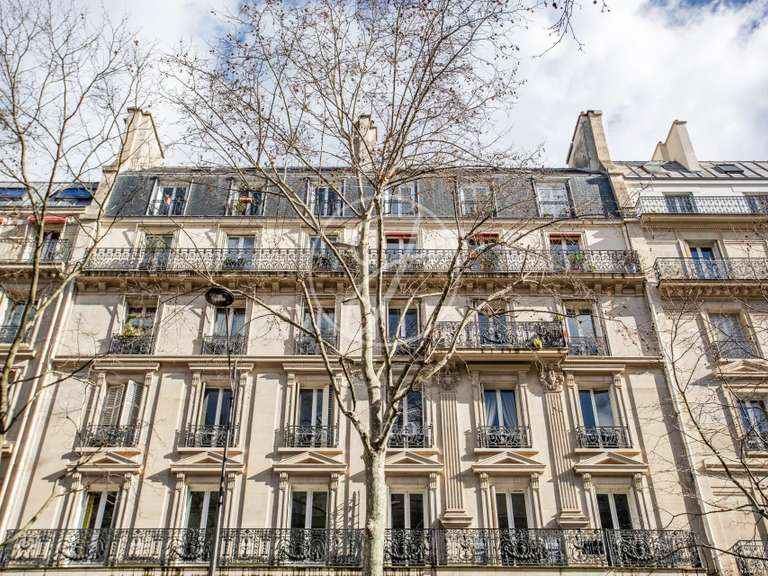 Appartement Paris 17e - 4 chambres - 169m²