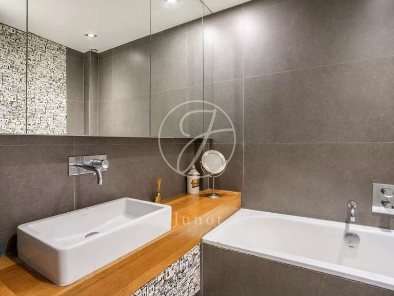 Appartement Paris 17e - 4 chambres - 169m²