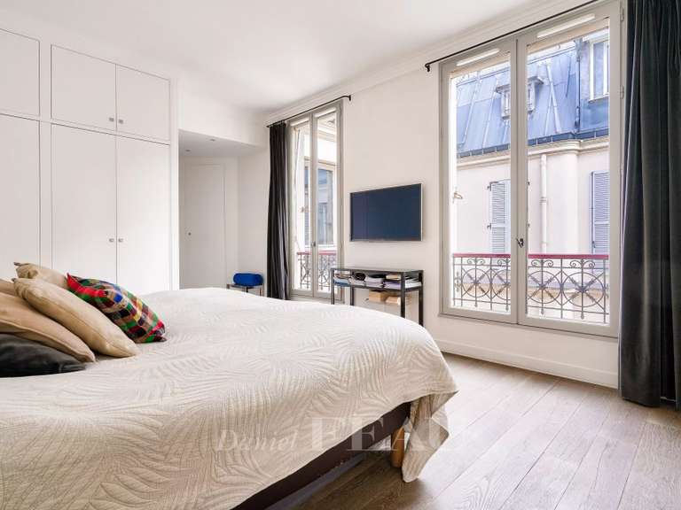 Appartement Paris 17e - 5 chambres - 304m²