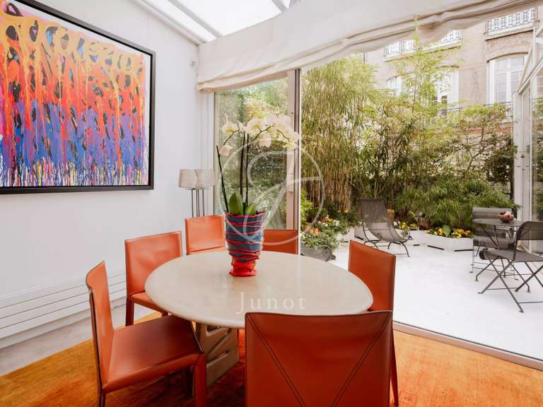 Appartement Paris 17e - 2 chambres - 174m²