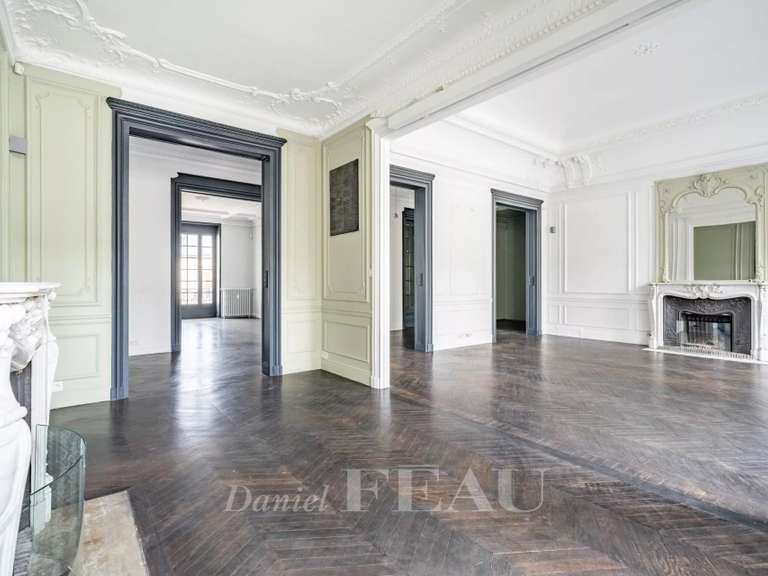 Appartement Paris 17e - 4 chambres - 265m²