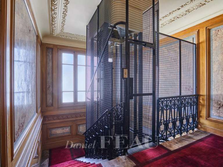 Appartement Paris 17e - 4 chambres - 265m²