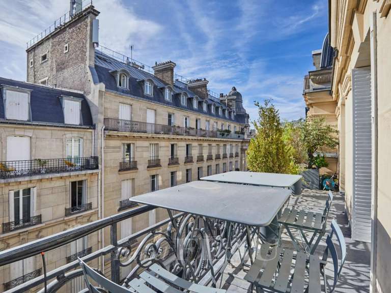 Appartement Paris 17e - 4 chambres - 265m²