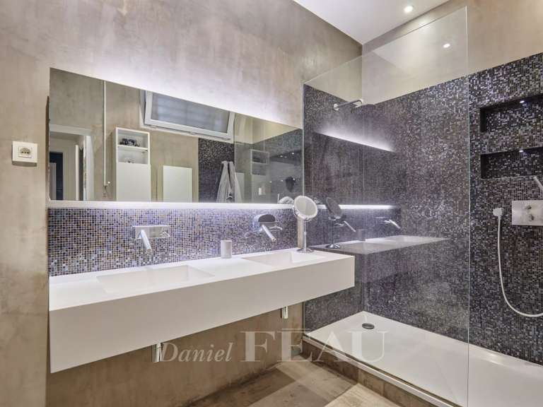 Appartement Paris 17e - 4 chambres - 265m²