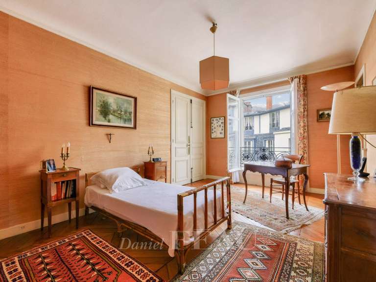 Appartement Paris 17e - 6 chambres - 250m²