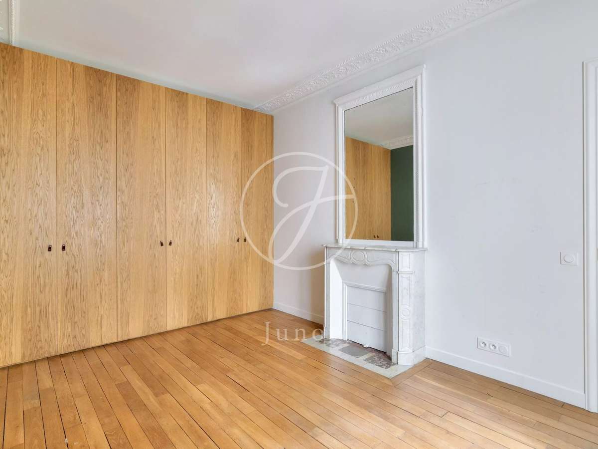 Apartment Paris 17e