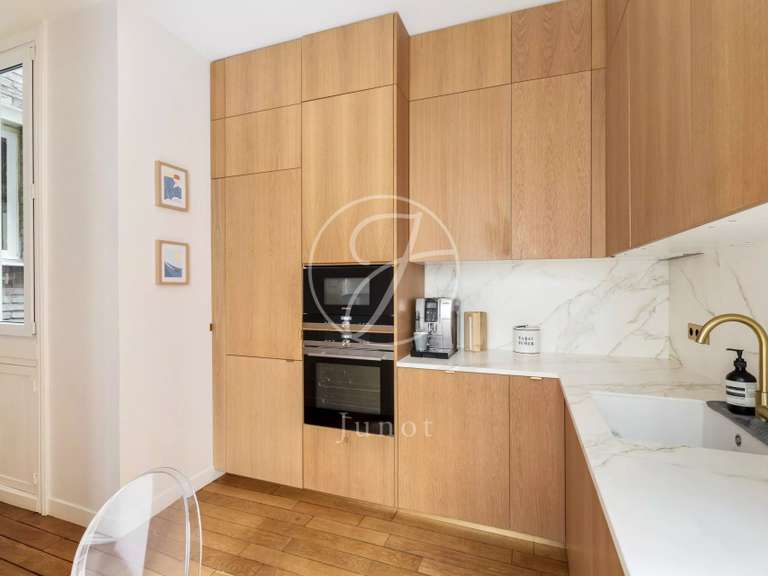 Appartement Paris 17e - 2 chambres - 99m²