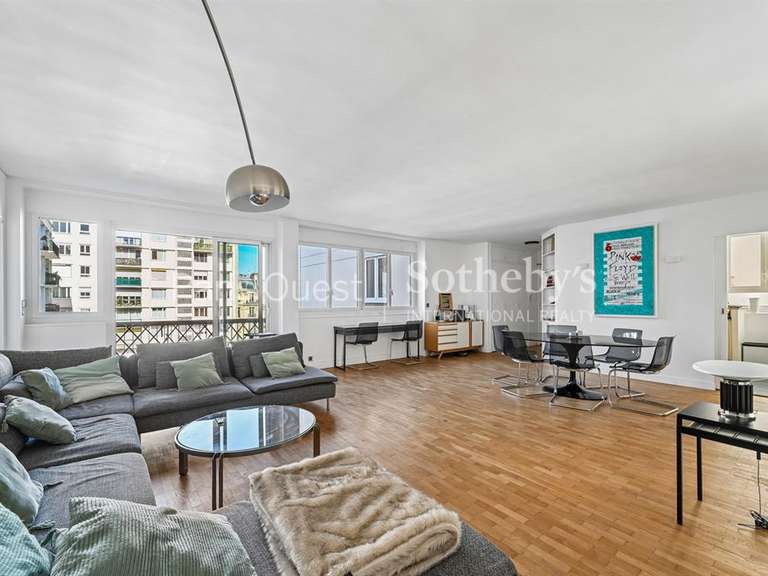 Appartement Paris 17e - 2 chambres - 112m²