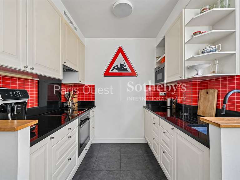 Appartement Paris 17e - 2 chambres - 112m²