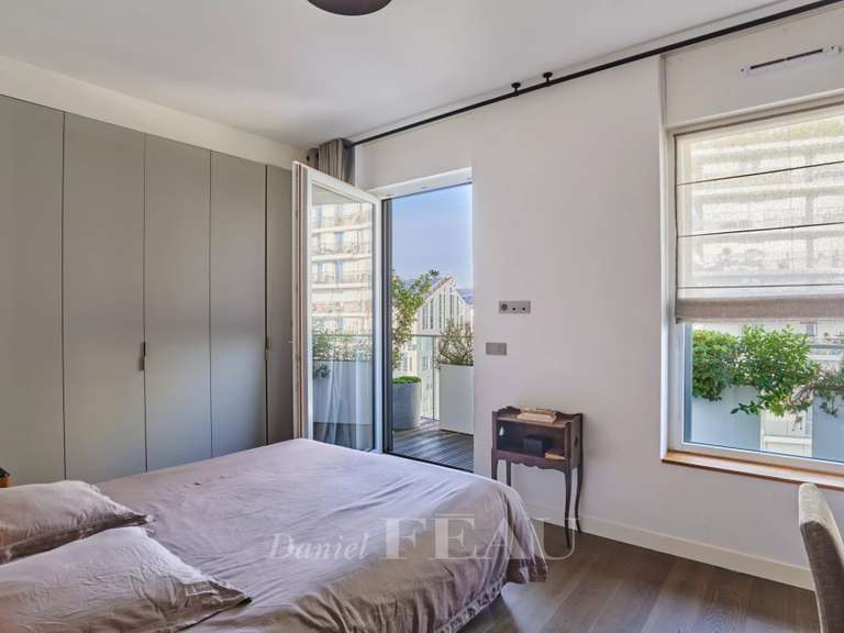 Appartement Paris 17e - 4 chambres - 167m²
