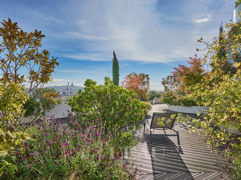 Appartement Paris 17e - 4 chambres - 167m²