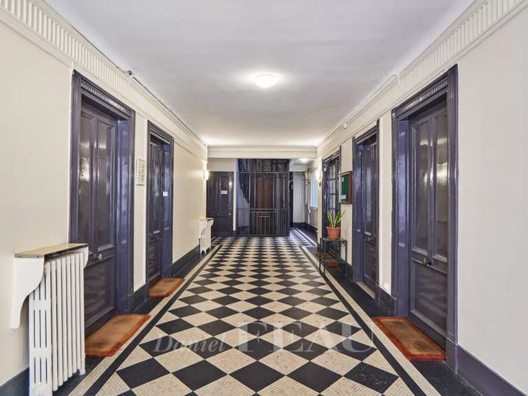 Appartement Paris 17e - 2 chambres - 104m²