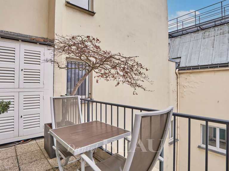 Appartement Paris 17e - 2 chambres - 104m²