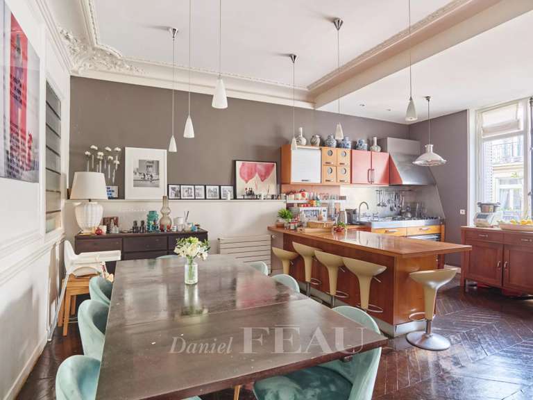 Appartement Paris 17e - 4 chambres - 212m²