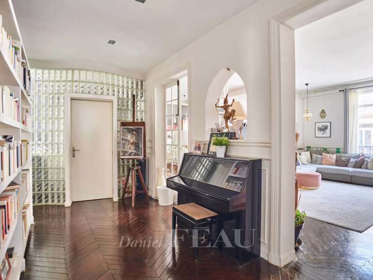 Appartement Paris 17e - 4 chambres - 212m²