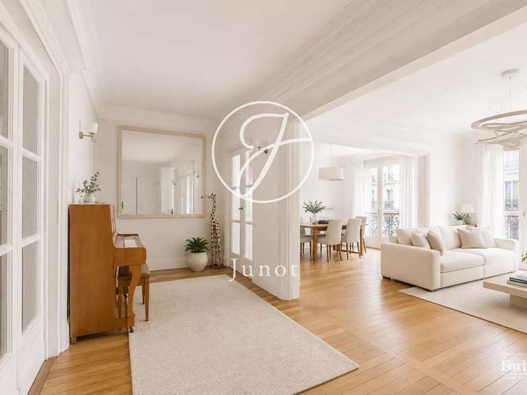 Apartment Paris 17e - 3 bedrooms - 155m²