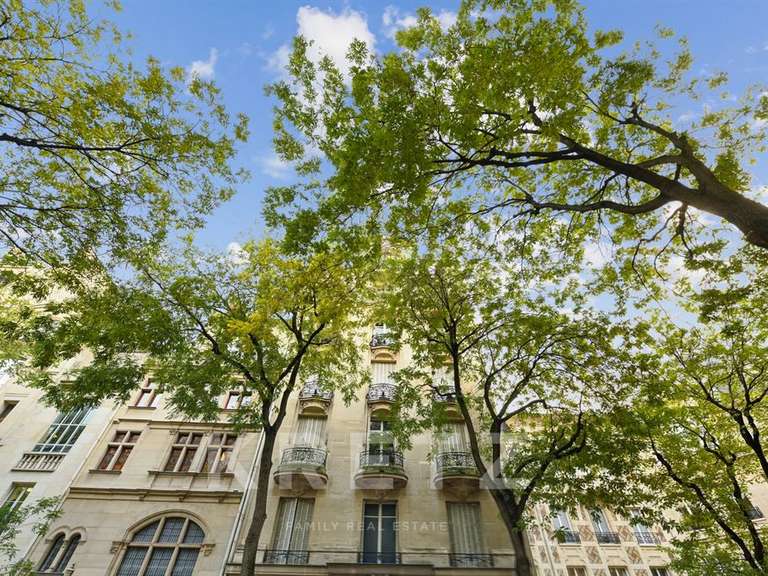 Appartement Paris 17e - 3 chambres - 275m²