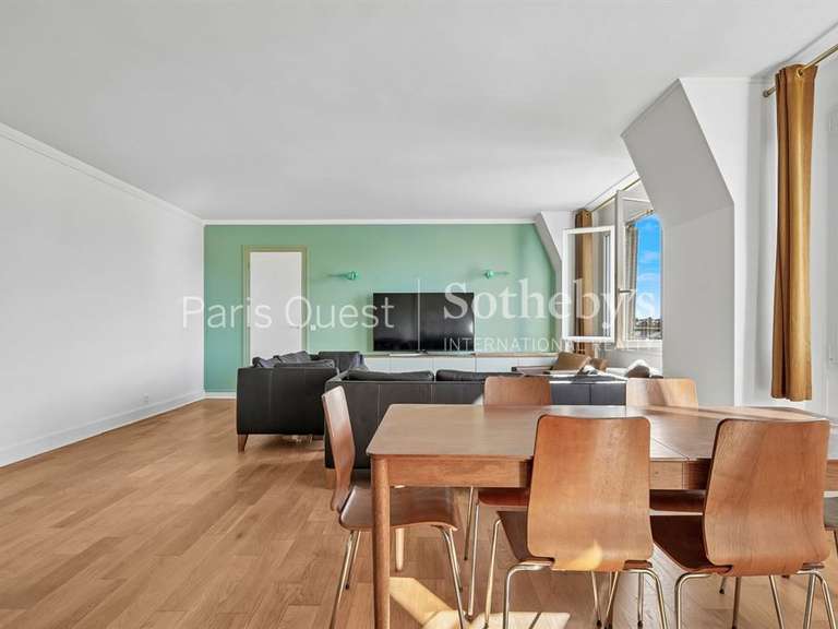 Appartement Paris 17e - 2 chambres - 103m²