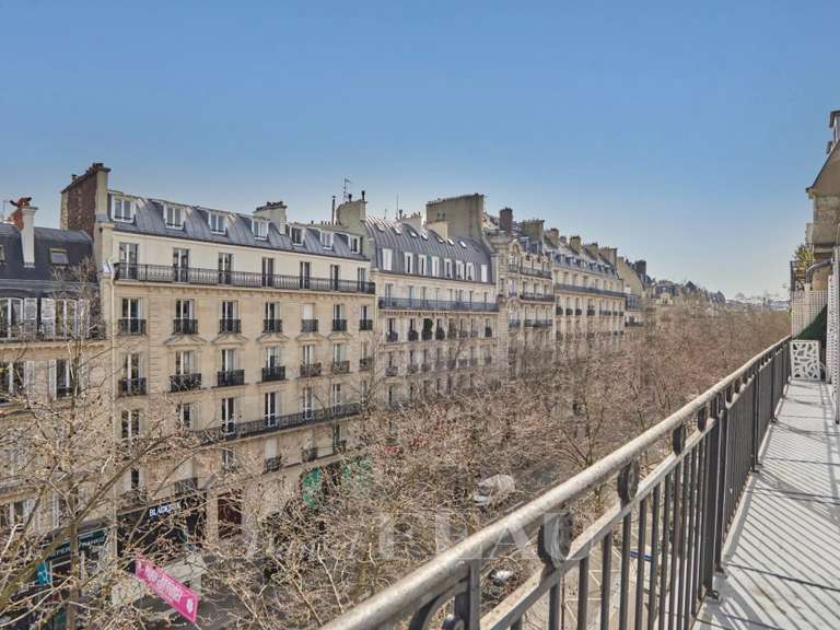 Appartement Paris 17e - 4 chambres - 151m²