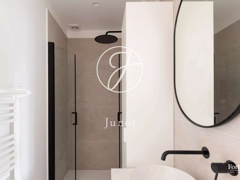 Appartement Paris 17e - 3 chambres - 116m²