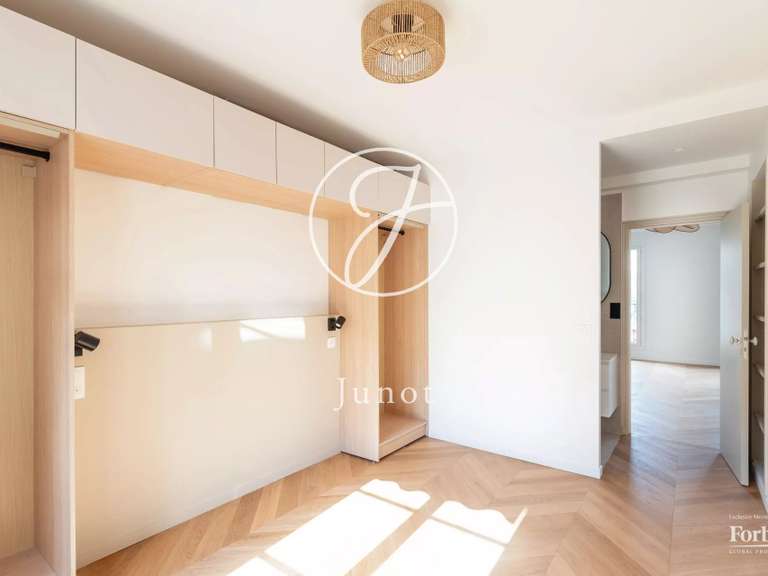 Appartement Paris 17e - 3 chambres - 116m²