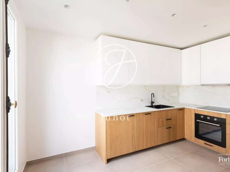 Appartement Paris 17e - 3 chambres - 116m²