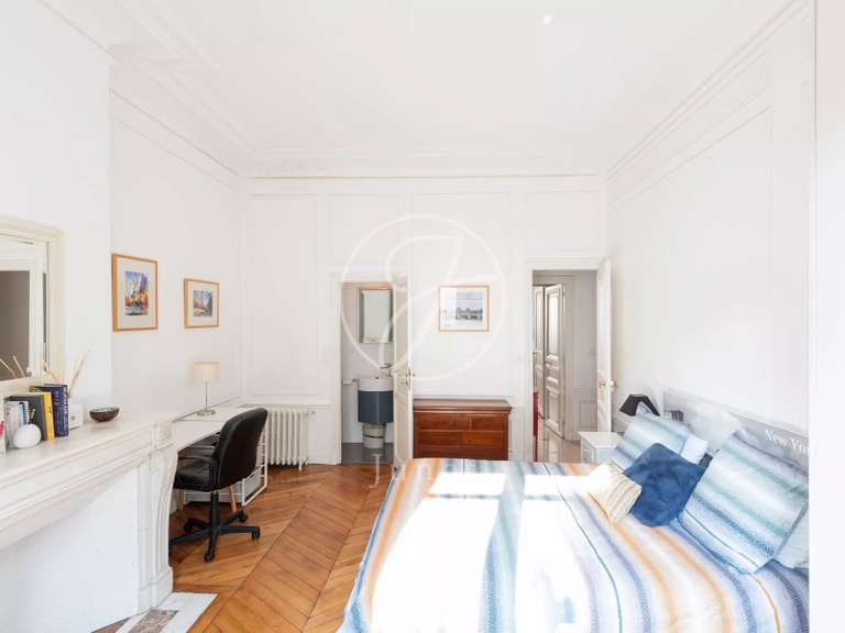 Appartement Paris 17e - 4 chambres - 171m²
