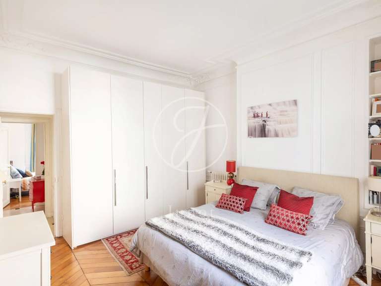 Appartement Paris 17e - 4 chambres - 171m²