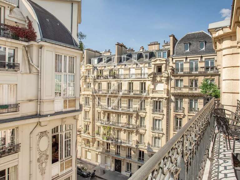 Appartement Paris 17e - 3 chambres - 193m²