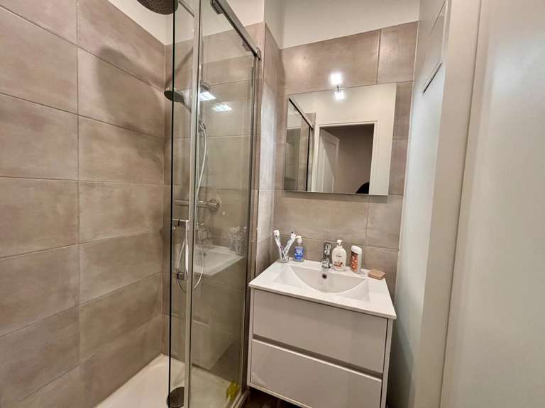 Appartement Paris 17e - 2 chambres - 76m²