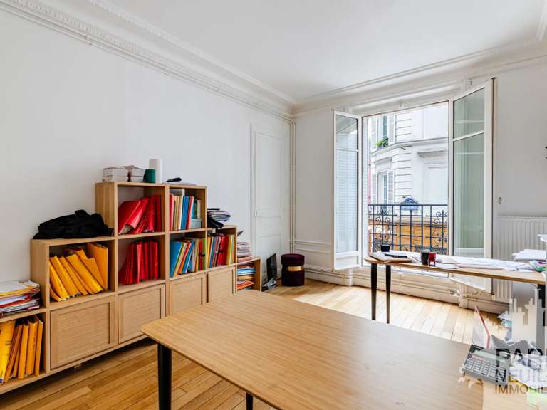 Appartement Paris 17e - 2 chambres - 76m²