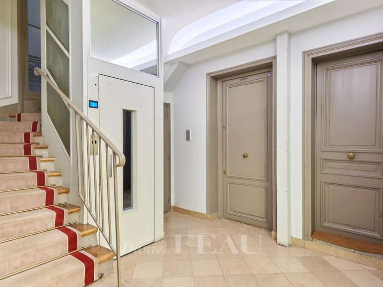 Appartement Paris 17e - 3 chambres - 105m²