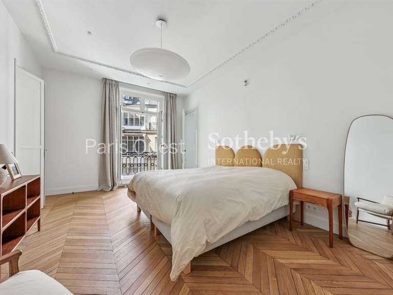 Appartement Paris 17e - 4 chambres - 270m²