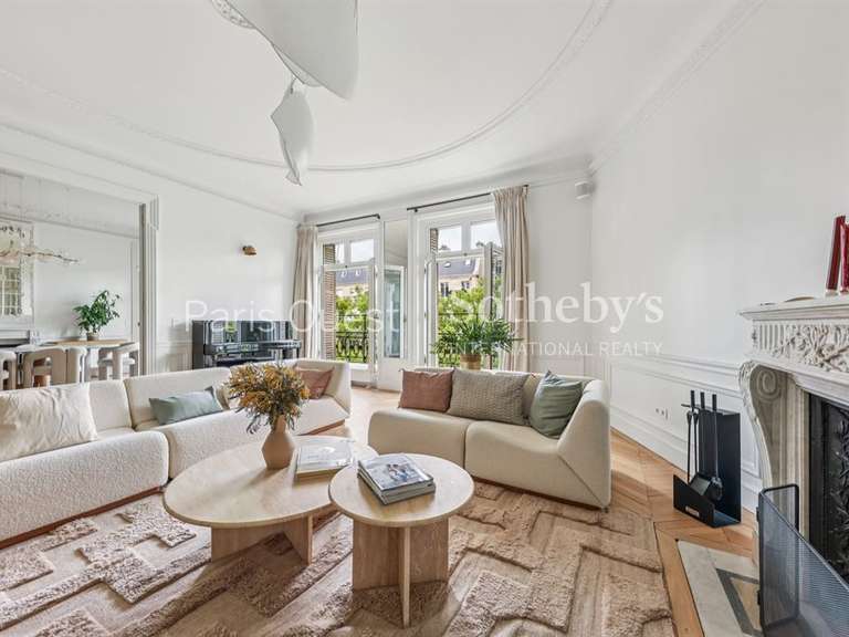 Appartement Paris 17e - 4 chambres - 270m²