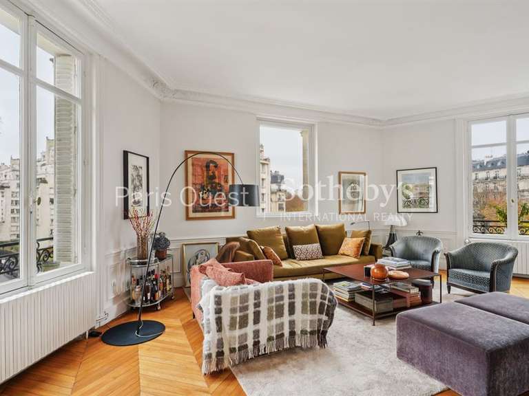 Appartement Paris 17e - 3 chambres - 163m²