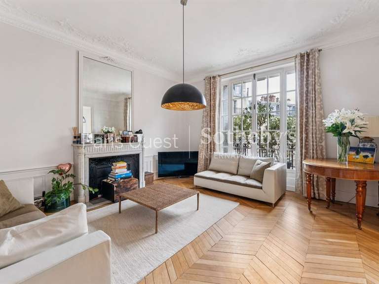 Appartement Paris 17e - 3 chambres - 147m²