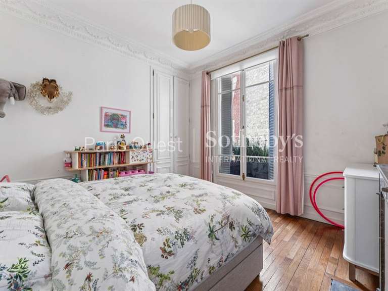 Appartement Paris 17e - 3 chambres - 147m²