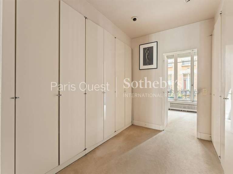 Appartement Paris 17e - 2 chambres - 185m²