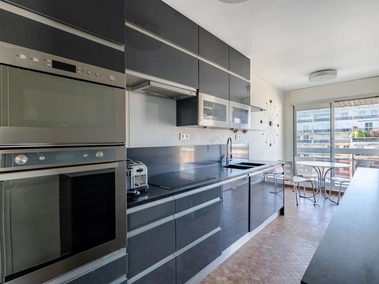 Appartement Paris 17e - 3 chambres - 113m²