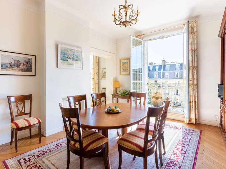 Appartement Paris 17e - 5 chambres - 231m²