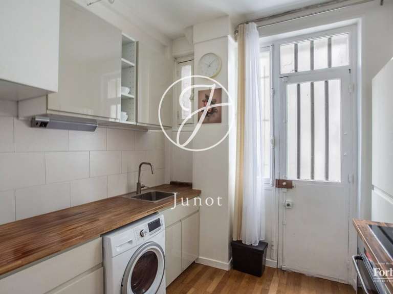 Appartement Paris 17e - 2 chambres - 96m²