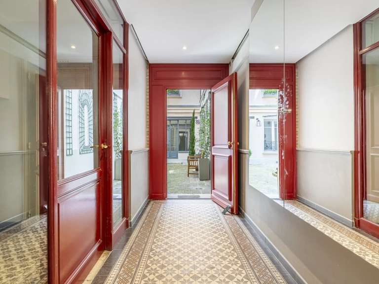 Appartement Paris 17e - 5 chambres - 215m²